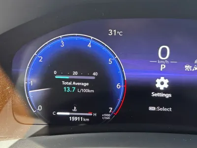 2025 تويوتا لاند كروزر في اكس ار