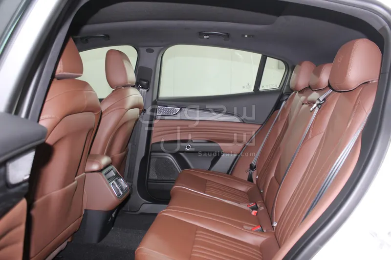 2023 مازيراتي جريكالي جي تي