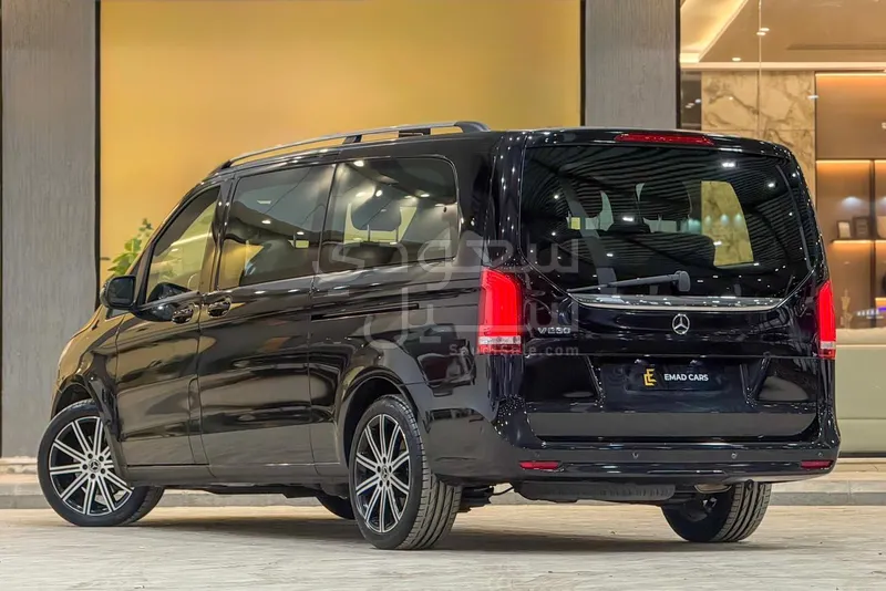 2022 مرسيدس - بنز في 250