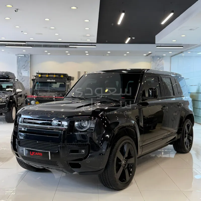 2023 لاند روفر ديفيندر