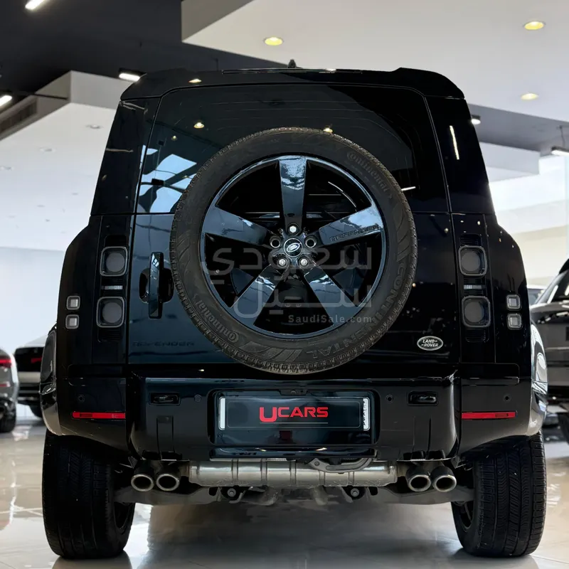 2023 لاند روفر ديفيندر