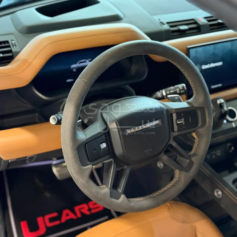 2023 لاند روفر ديفيندر