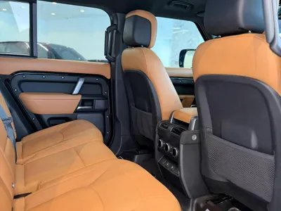 2023 لاند روفر ديفيندر