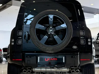 2023 لاند روفر ديفيندر