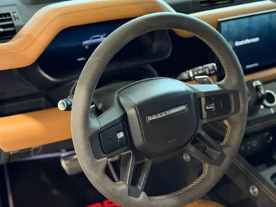 2023 لاند روفر ديفيندر