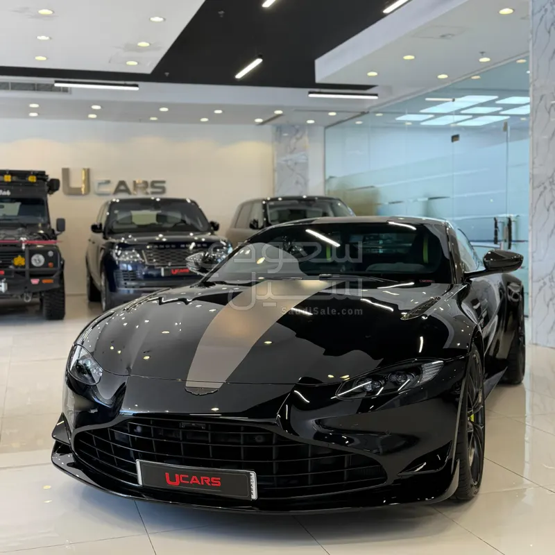 2022 استون مارتن فانتج اف 1 إديشن