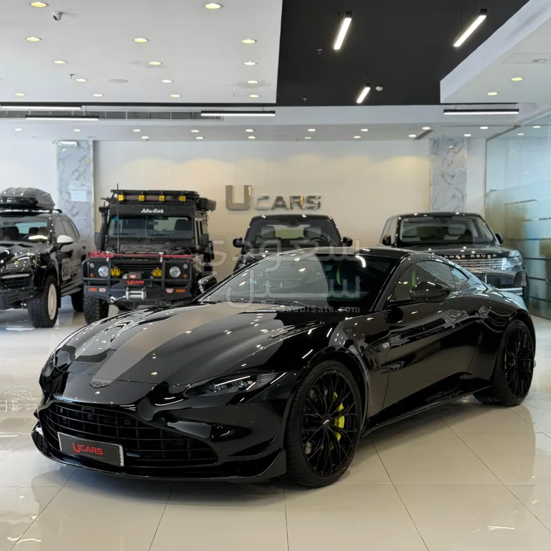 2022 استون مارتن فانتج اف 1 إديشن