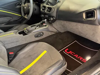 2022 استون مارتن فانتج اف 1 إديشن