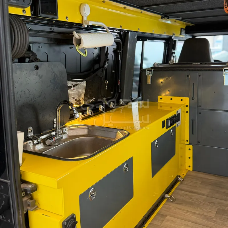 2015 لاند روفر ديفيندر