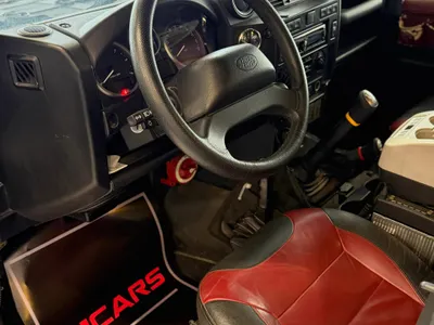 2015 لاند روفر ديفيندر