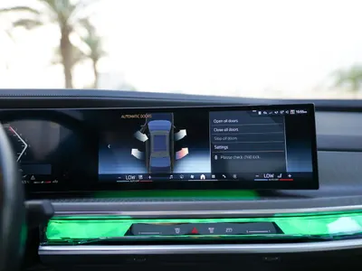 2024 بي ام دبليو الفئة السابعة 740 إل أي