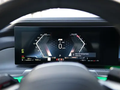 2024 بي ام دبليو الفئة السابعة 740 إل أي