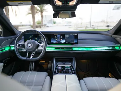 2024 بي ام دبليو الفئة السابعة 740 إل أي