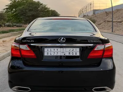 2010 لكزس إل إس 460 إل