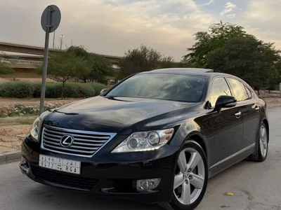2010 لكزس إل إس 460 إل