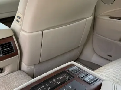 2010 لكزس إل إس 460 إل