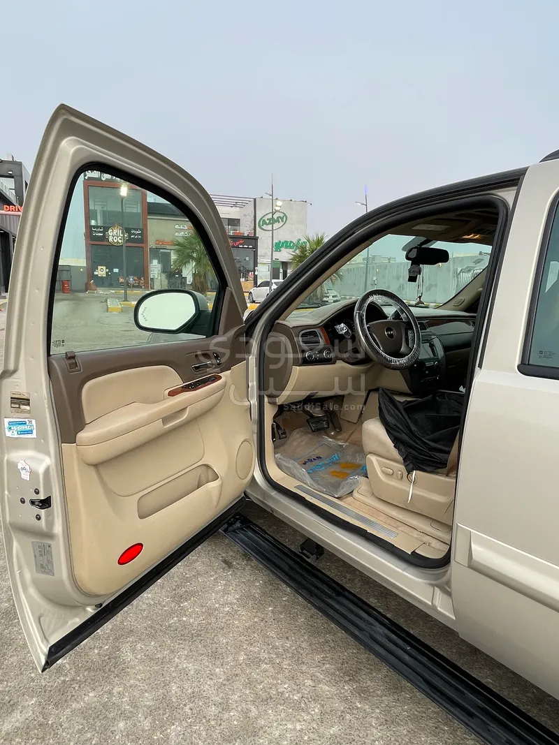 2008 جي ام سي يوكون اس ال تي