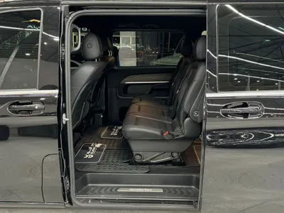 2025 Mercedes-Benz V 300