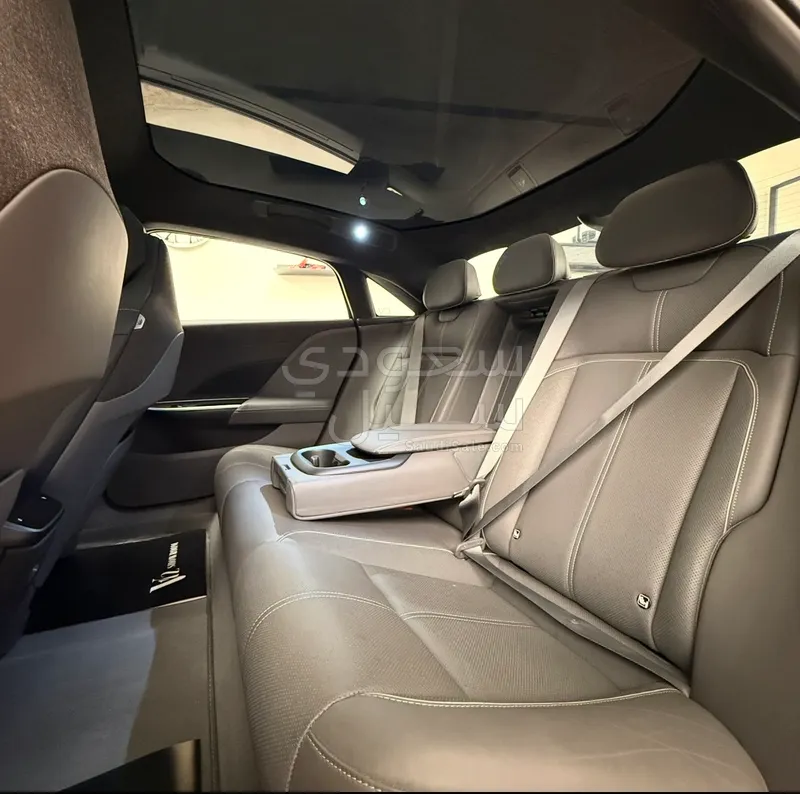 2023 لوسيد جراند تورينج