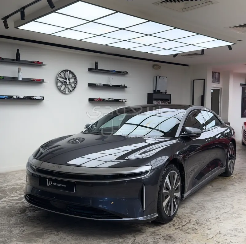 2023 لوسيد جراند تورينج