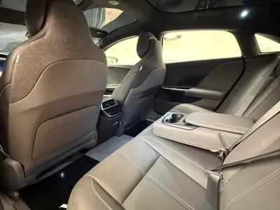 2023 لوسيد جراند تورينج