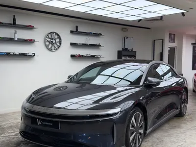 2023 لوسيد جراند تورينج