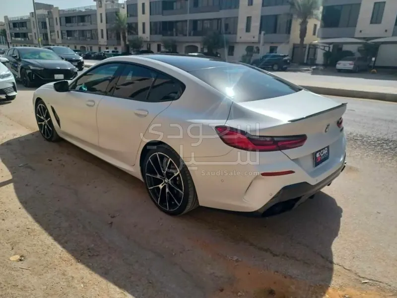 2024 بي ام دبليو الفئة الثامنة 840 أي إم