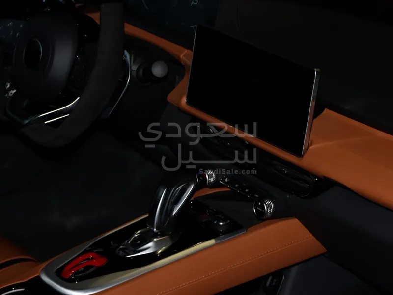 2025 لوتس اميرا فرست ادشن