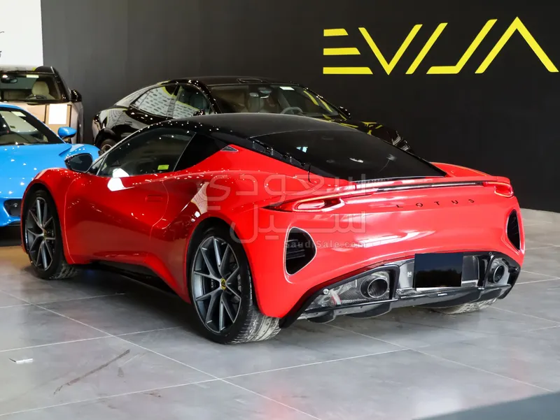 2025 لوتس اميرا فرست ادشن