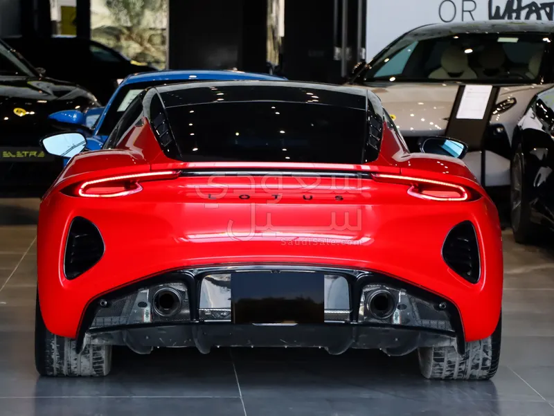 2025 لوتس اميرا فرست ادشن