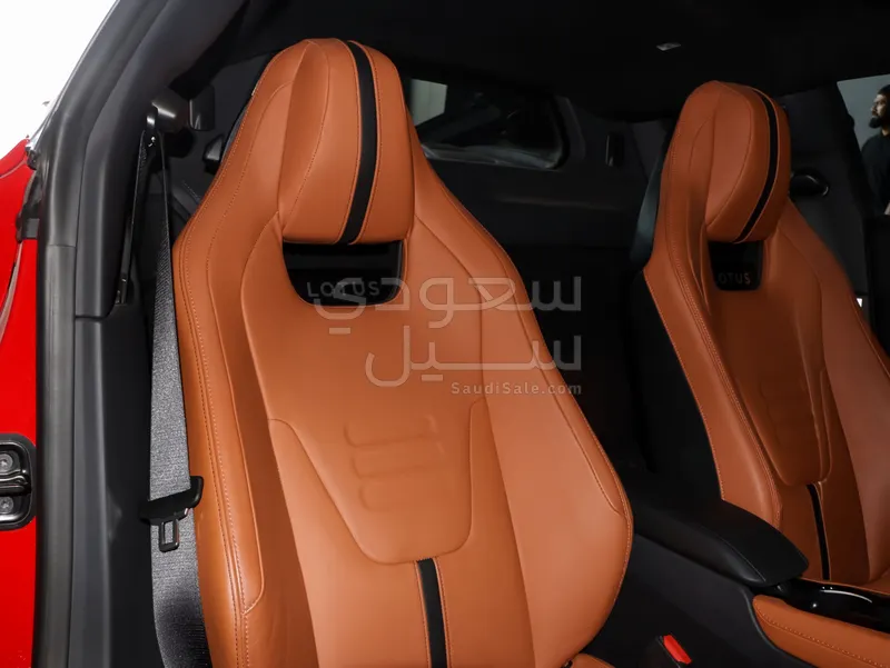 2025 لوتس اميرا فرست ادشن