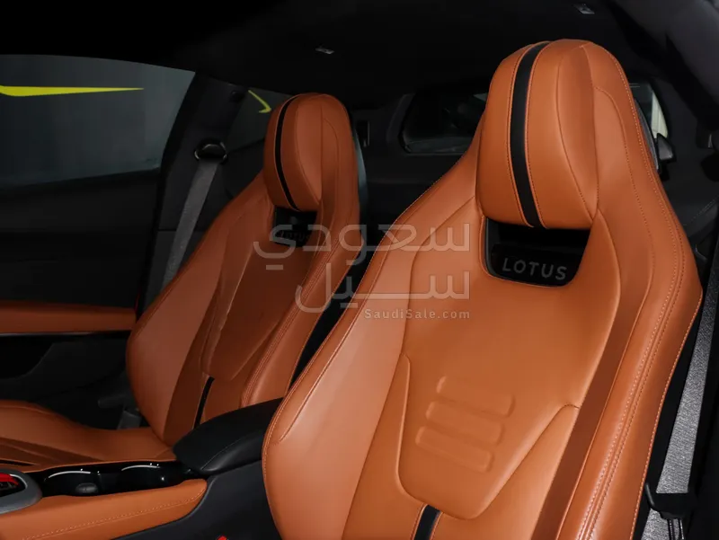 2025 لوتس اميرا فرست ادشن