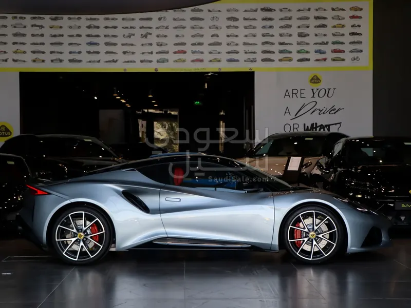 2025 لوتس اميرا تيربو اس اي