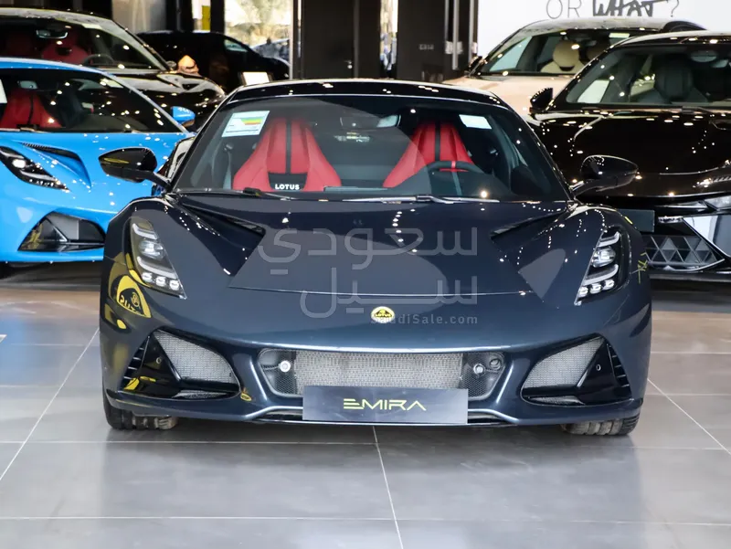 2025 لوتس اميرا فرست ادشن