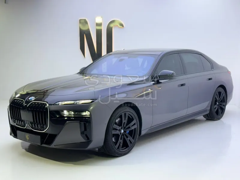 2024 BMW 7 Series 735Li