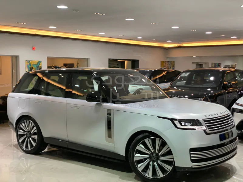 2023 Land Rover Range Rover SV Autobiography