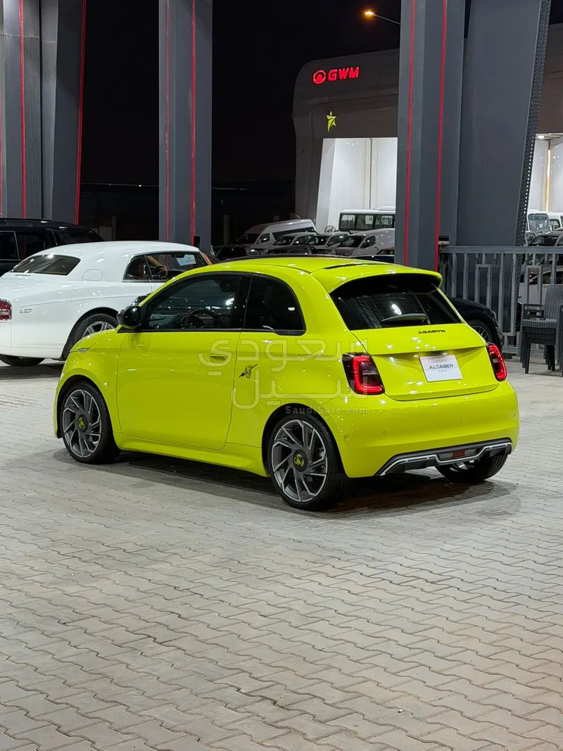 2025 Fiat Abarth