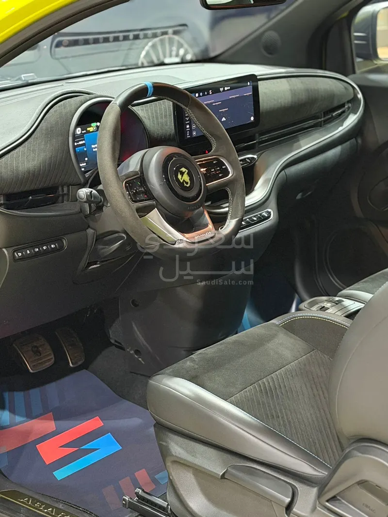 2025 Fiat Abarth