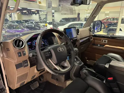 2025 Toyota Land Cruiser Standard LX