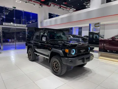 2025 Toyota Land Cruiser Standard LX