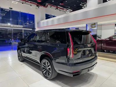 2022 Cadillac Escalade Sport