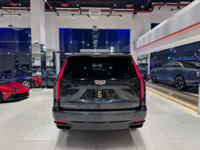 2022 Cadillac Escalade Sport
