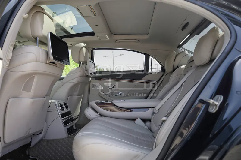 2015 Mercedes-Benz S 550