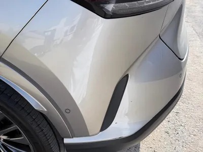 2023 لكزس أر إكس 350