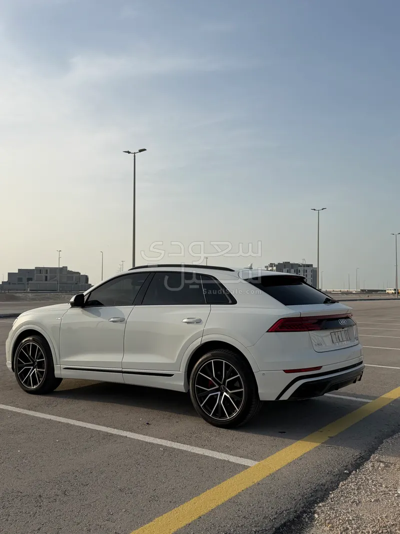 2019 اودي كيو 8 كواترو 55 تي اف اس اي