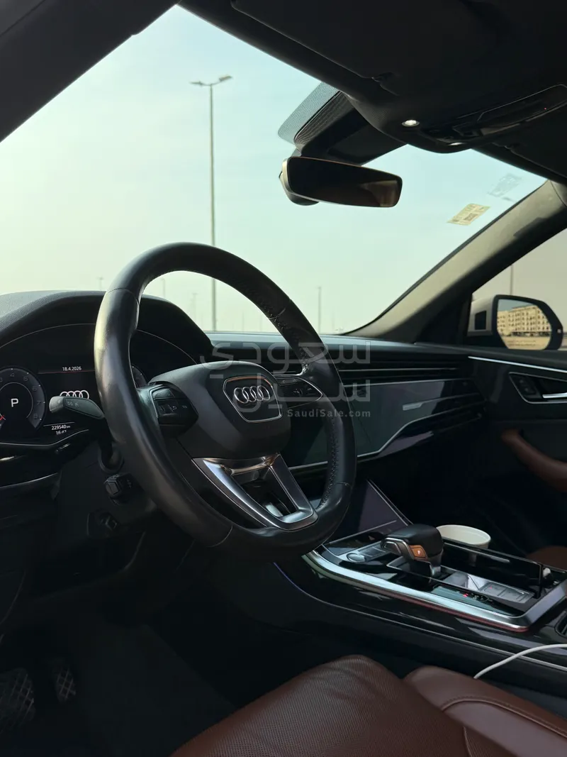 2019 اودي كيو 8 كواترو 55 تي اف اس اي