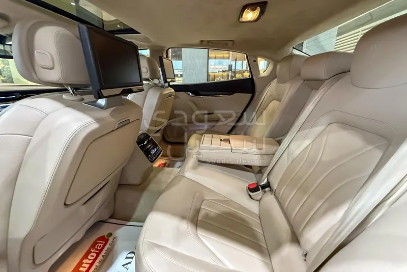 2014 مازيراتي كواتروبورتي جي تي اس