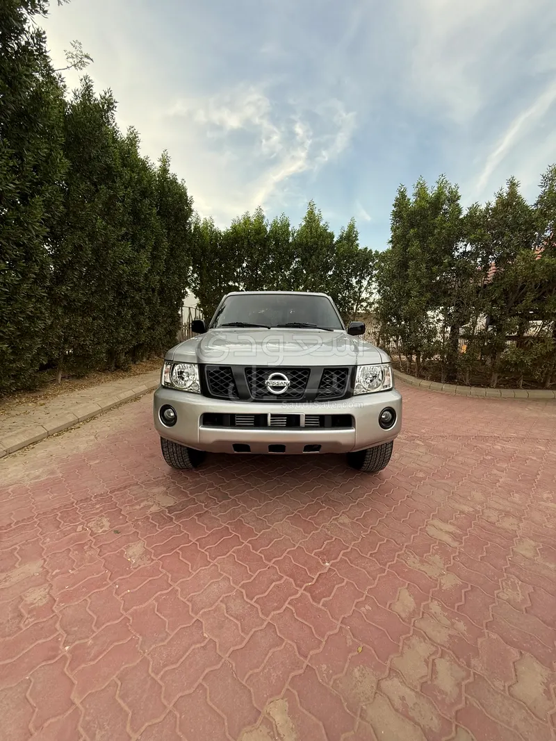 2017 نيسان باترول ربع