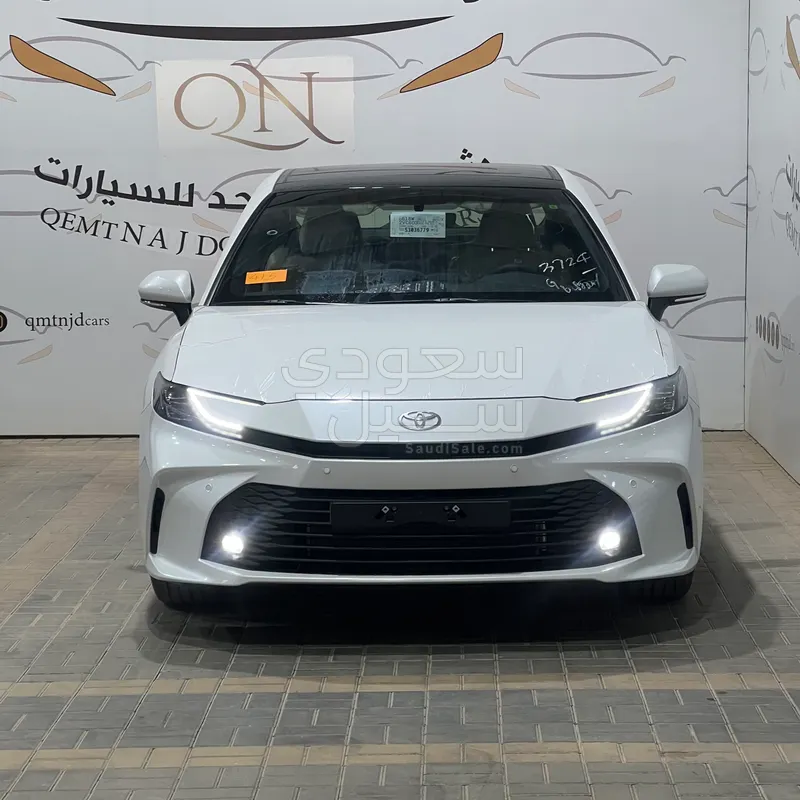 2026 تويوتا كامري ال اي