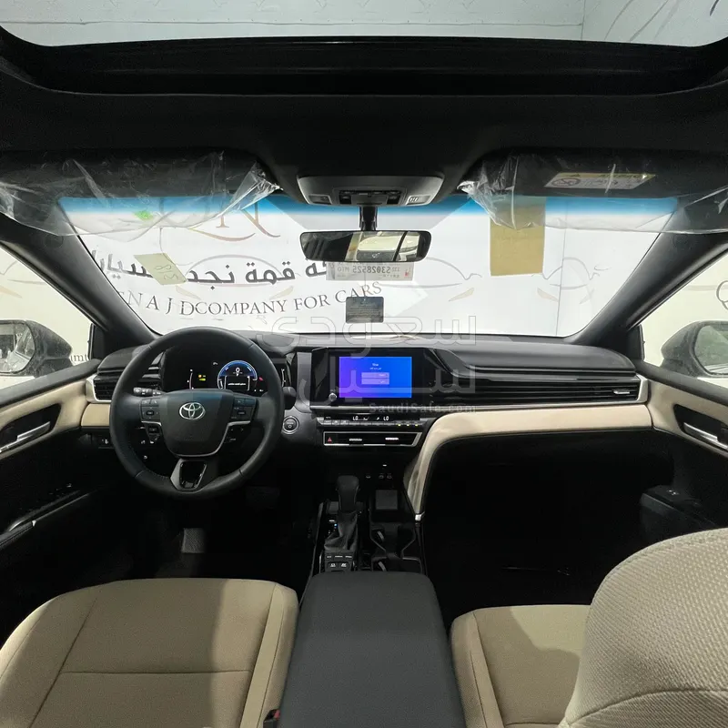 2026 تويوتا كامري ال اي